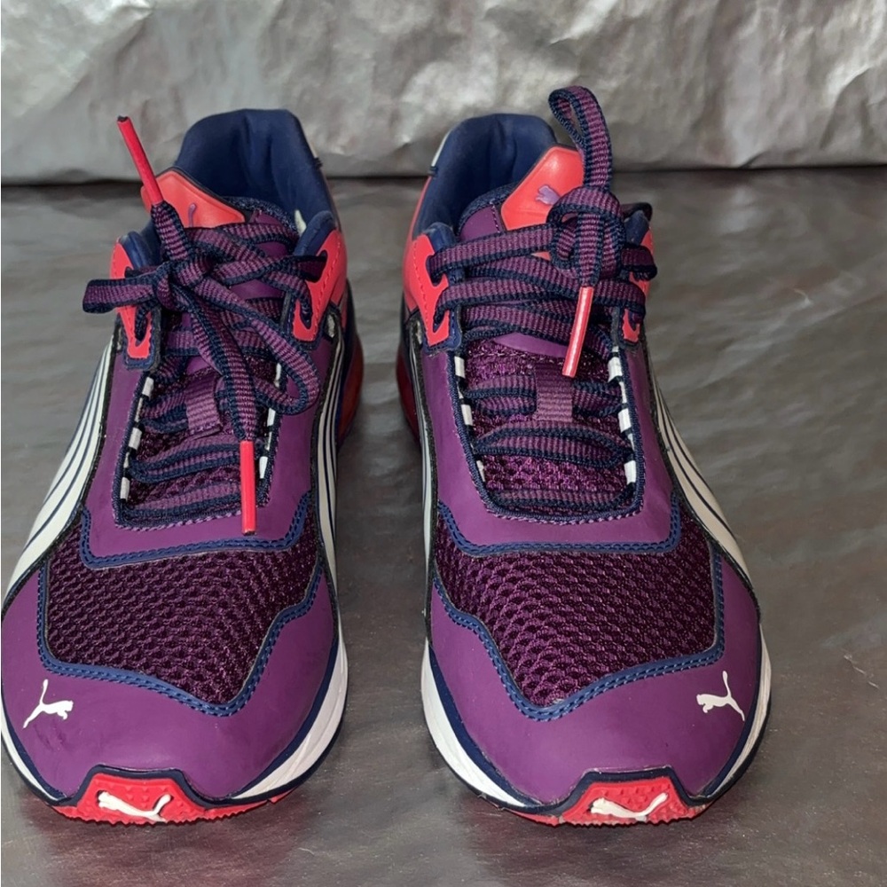 RARE Puma Tokio  Toori Run Women Purple size 7.5